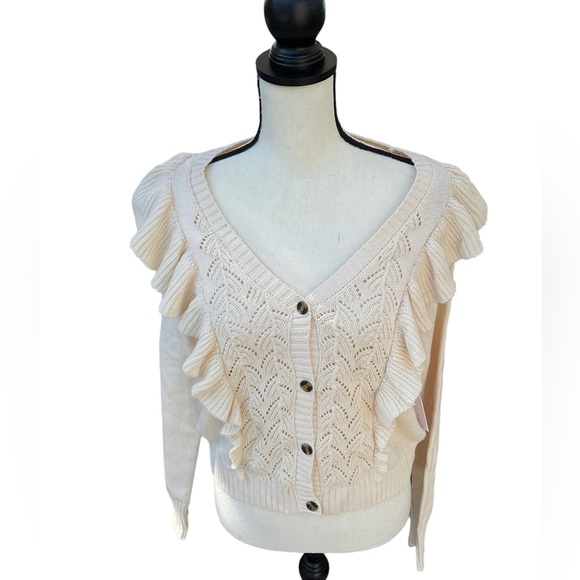 LC Lauren Conrad Sweaters - NWT Lauren Conrad Ruffled Cardigan Size M